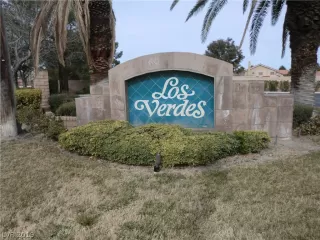 Photo #1: 2074563 Listing