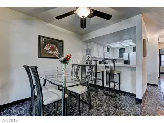 Photo #3: 2074644 Listing