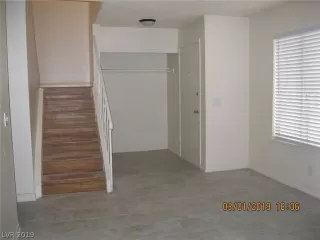 Photo #3: 2074847 Listing 