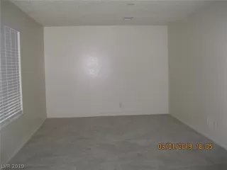 Photo #5: 2074847 Listing 