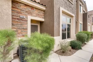 Photo #2: 2074868 Listing 