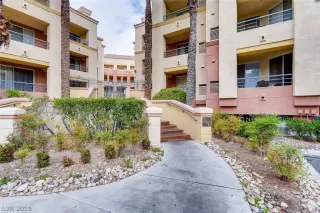 Photo #1: 2074891 Listing