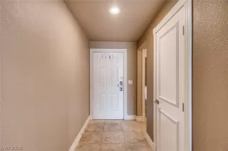 Photo #3: 2074891 Listing