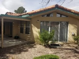Photo #6: 2074984 Listing 