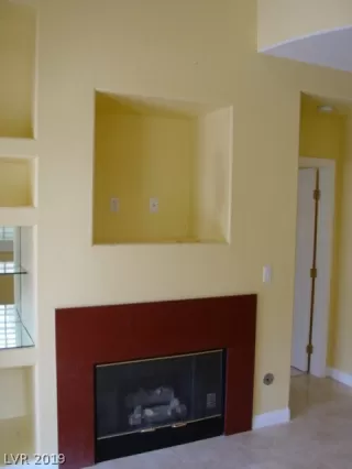 Photo #5: 2075124 Listing 