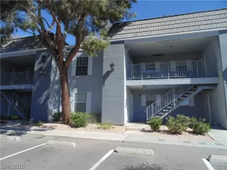 Photo #1: 2075213 Listing 