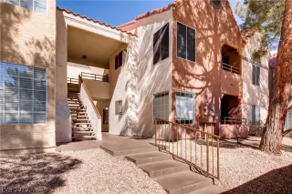 Photo #3: 2075260 Listing 