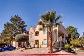 Photo #4: 2075260 Listing 