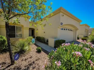 Photo #1: 2075313 Listing 