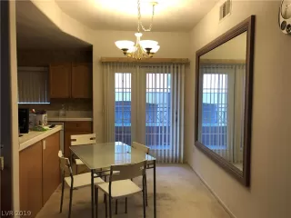 Photo #3: 2075352 Listing