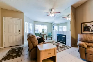Photo #2: 2075385 Listing 