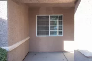 Photo #4: 2075401 Listing