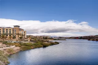 Photo #6: 2075416 Listing