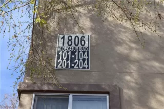 Photo #2: 2075495 Listing