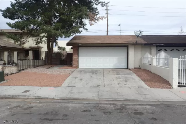 MLS: 2075608 Condo For Sale