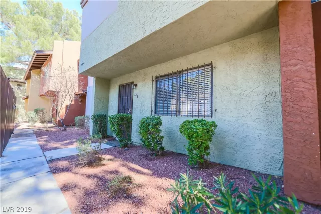 MLS: 2075653 Condo For Sale