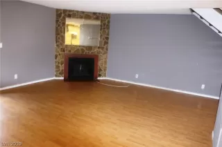 Photo #1: 2075764 Listing