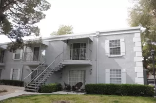 Photo #6: 2075775 Listing 