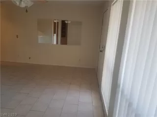 Photo #4: 2075803 Listing 