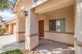 Photo #1: 2075834 Listing 