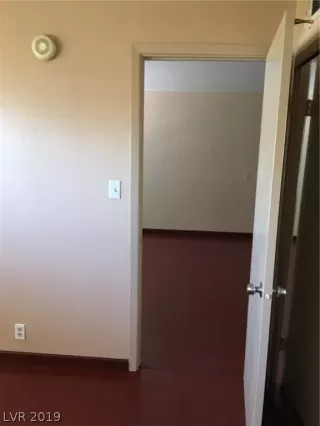 Photo #2: 2075901 Listing