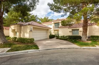 Photo #2: 2075955 Listing