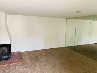 Photo #1: 2076122 Listing