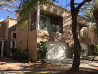 Photo #1: 2076165 Listing 