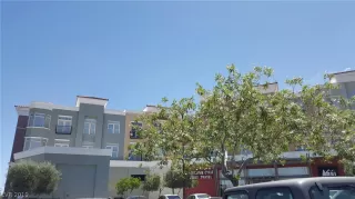 Photo #1: 2076218 Listing 