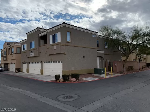 MLS: 2076244 Condo For Sale