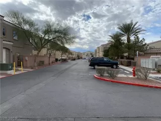 Photo #1: 2076244 Listing