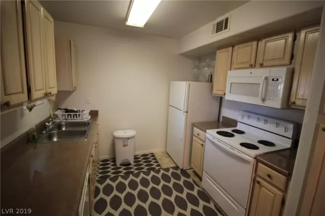 MLS: 2076323 Condo For Sale