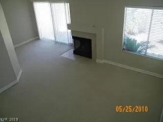 Photo #5: 2076332 Listing 