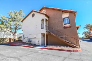 Photo #2: 2076421 Listing