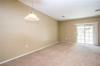 Photo #3: 2076477 Listing 