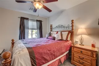 Photo #6: 2076515 Listing