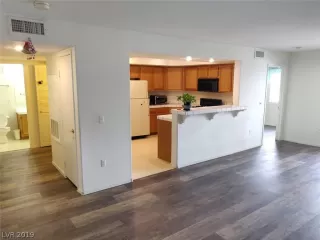 Photo #1: 2076552 Listing 