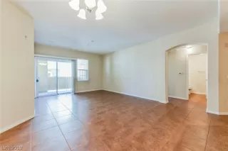 Photo #1: 2076576 Listing 