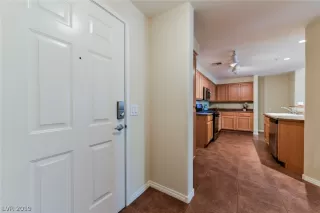 Photo #6: 2076576 Listing 