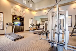 Photo #3: 2076788 Listing 