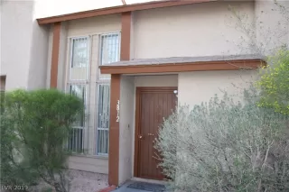 Photo #1: 2077009 Listing 