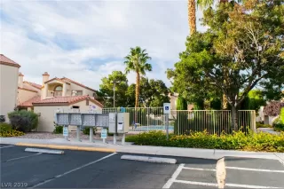 Photo #6: 2077022 Listing 