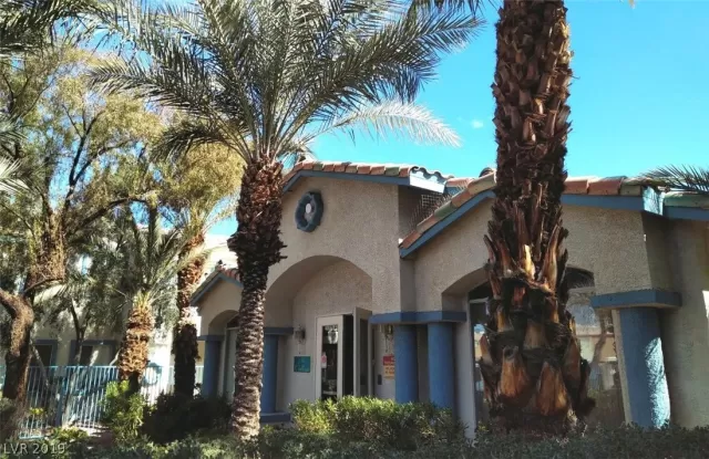 MLS: 2077119 Condo For Sale