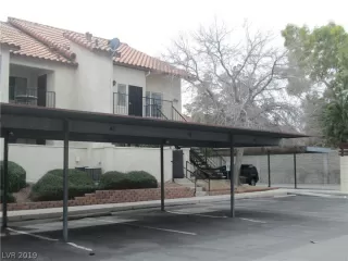 Photo #1: 2077155 Listing