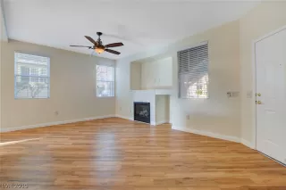 Photo #1: 2077279 Listing