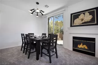 Photo #6: 2077397 Listing