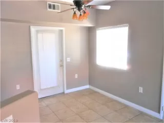 Photo #1: 2077416 Listing