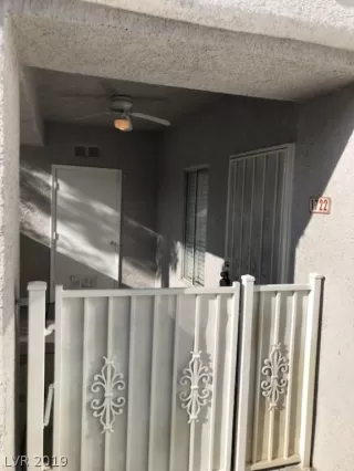 Photo #2: 2077524 Listing