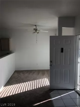 Photo #5: 2077524 Listing