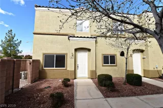 Photo #2: 2077595 Listing